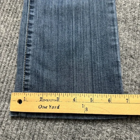 Simply Vera VeraWang Denim Womens Capri Jeans Size 6P Blue Denim Low Rise - Picture 5 of 9